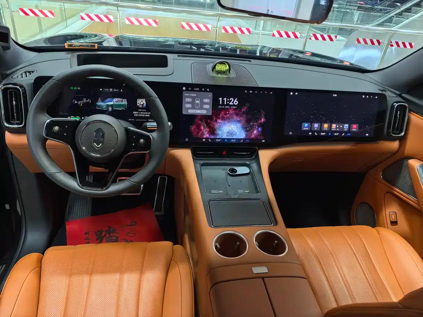 Wenjie M8 2025 Ultra Extended Range Edition (53.4kWh, 6-seater, 192-line LiDAR) — миниатюра 6