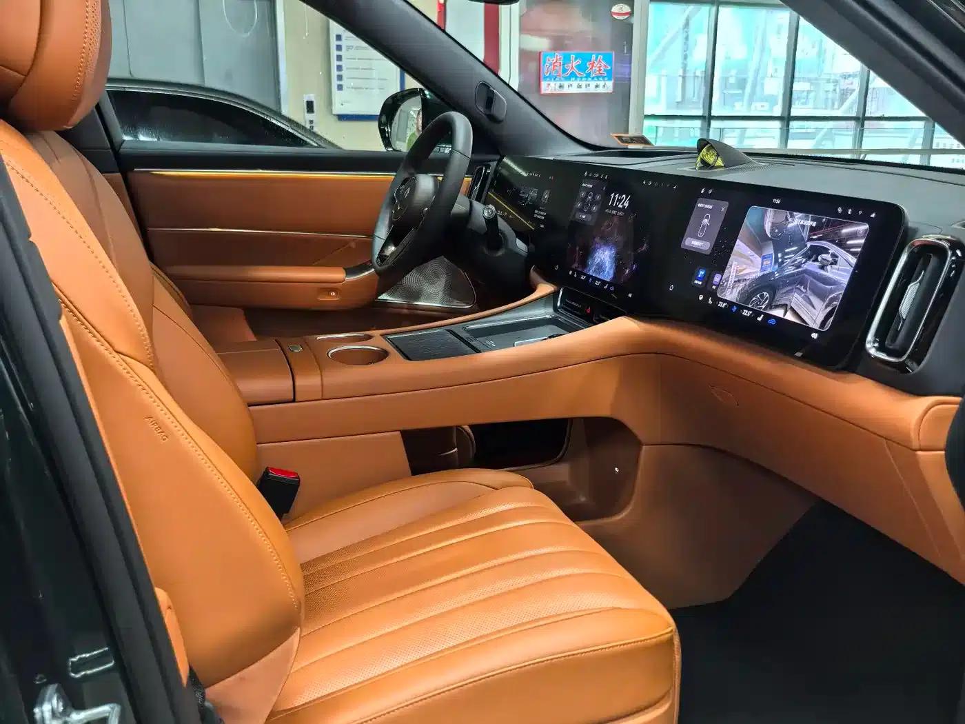 Wenjie M8 2025 Ultra Extended Range Edition (53.4kWh, 6-seater, 192-line LiDAR) — миниатюра 9