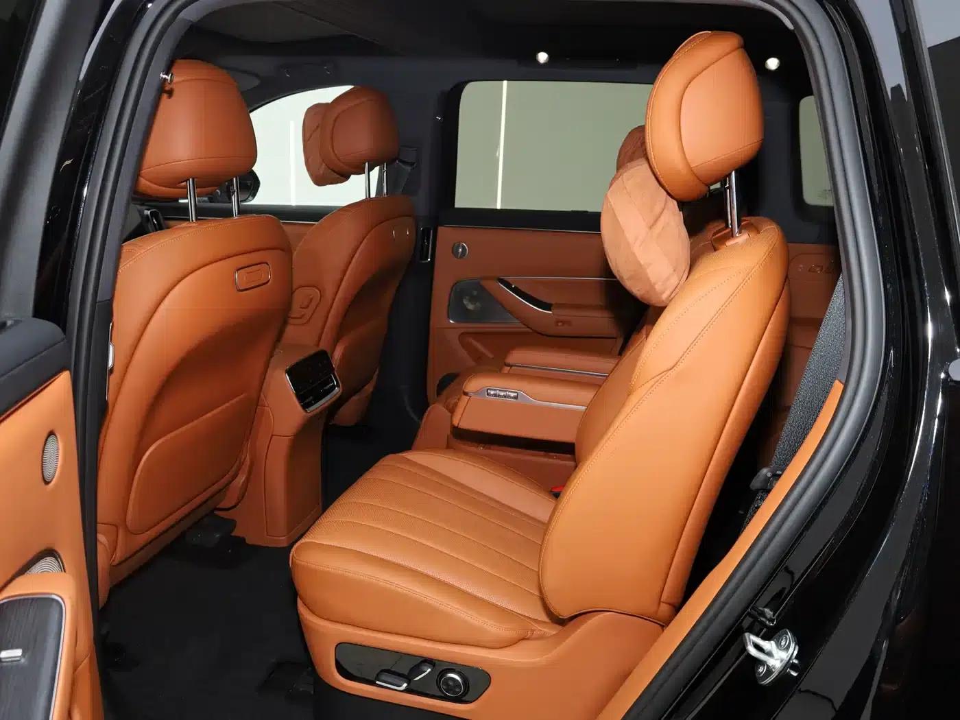 Wenjie M8 2025 Ultra Extended Range Edition (53.4kWh, 6-seater, 192-line LiDAR) — миниатюра 23