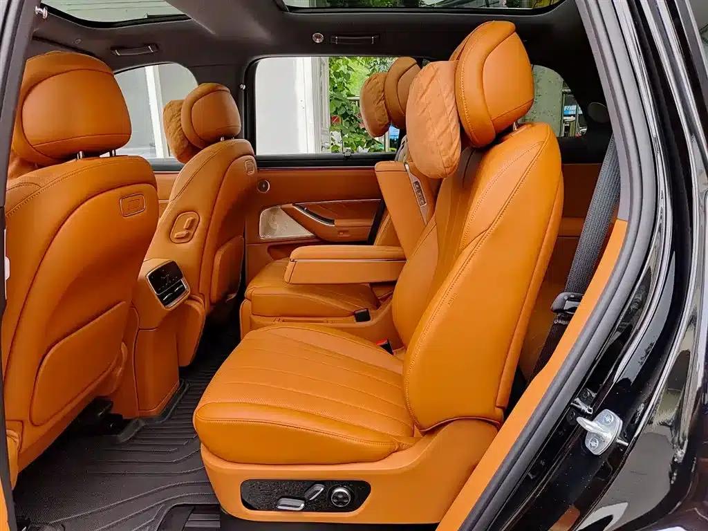 Wenjie M8 2025 Extended Range Max+ Version 53.4kWh 6-Seat Version (192-line LiDAR) — миниатюра 8