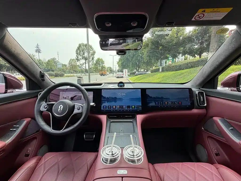 Wenjie M8 2025 Extended Range Ultra Edition 53.4kWh 5-Seat Version (192-line LiDAR) — миниатюра 11