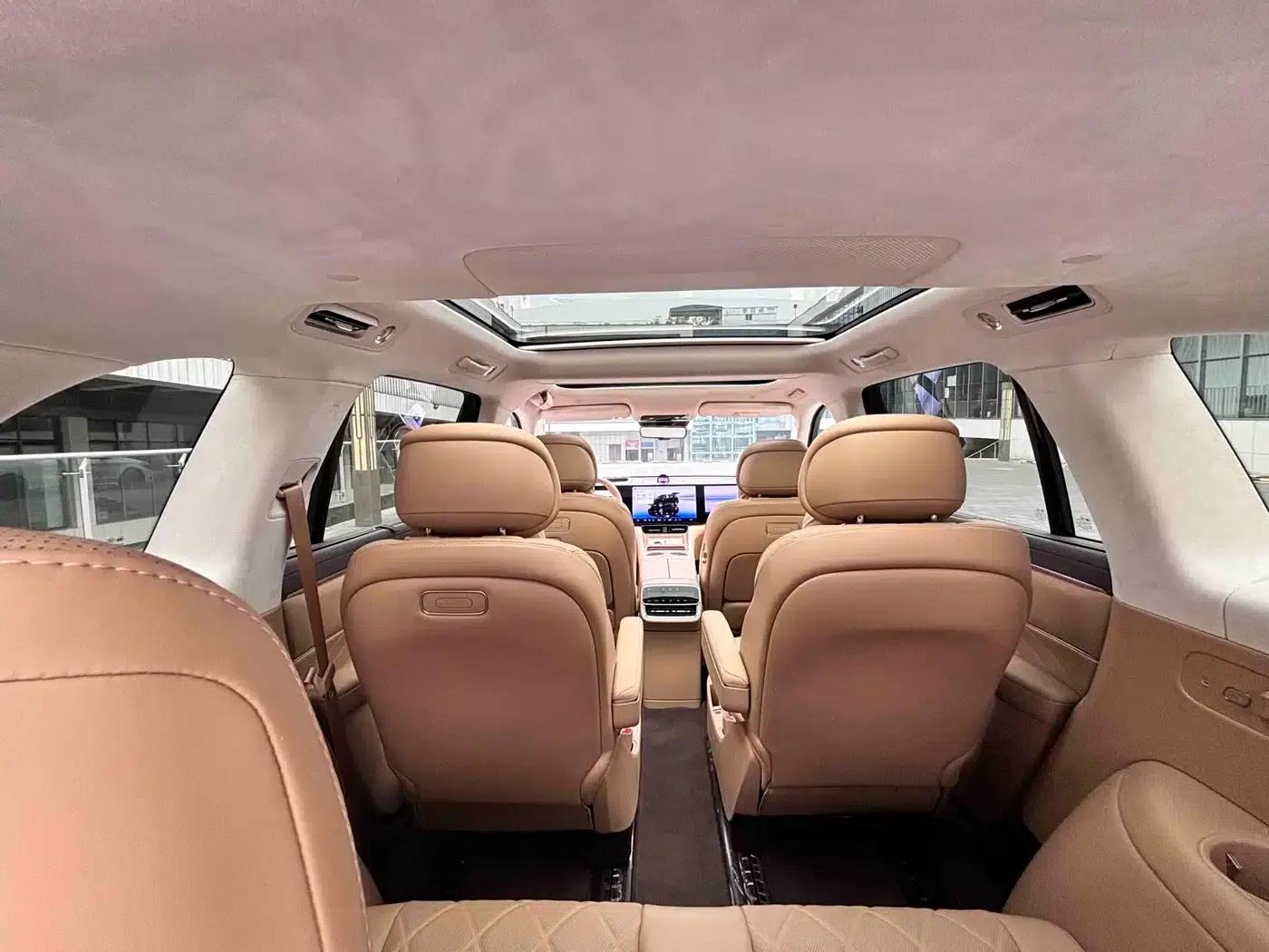 Wenjie M8 2025 Ultra Extended Range Edition (53.4kWh, 6-seater, 192-line LiDAR) — миниатюра 18