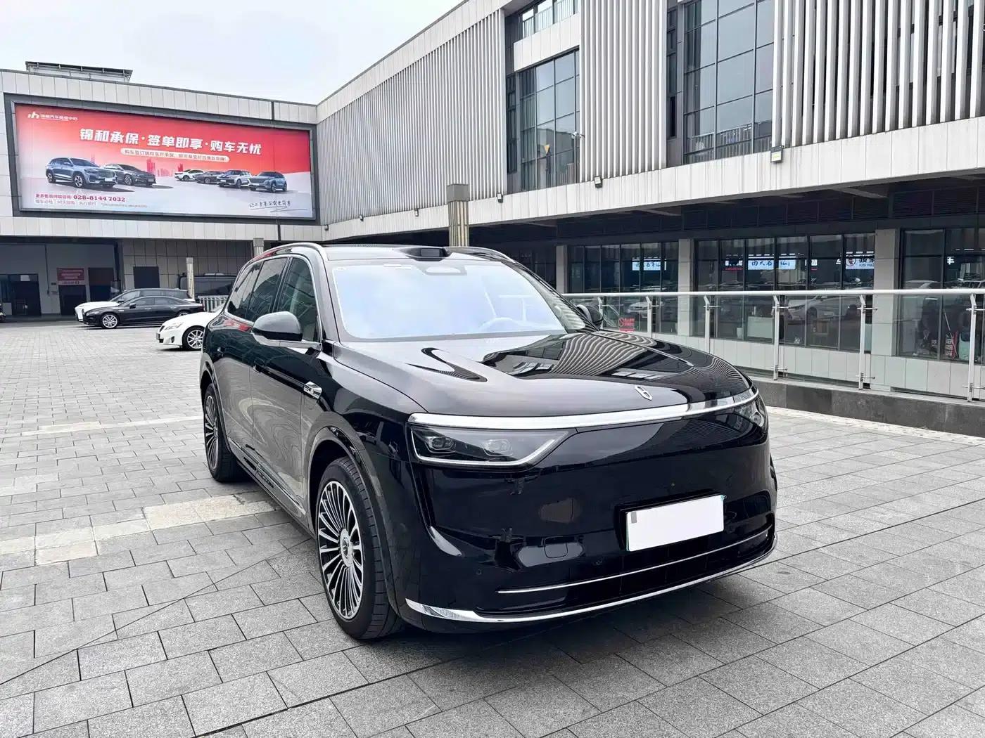 Wenjie M8 2025 Ultra Extended Range Edition (53.4kWh, 6-seater, 192-line LiDAR) — миниатюра 3