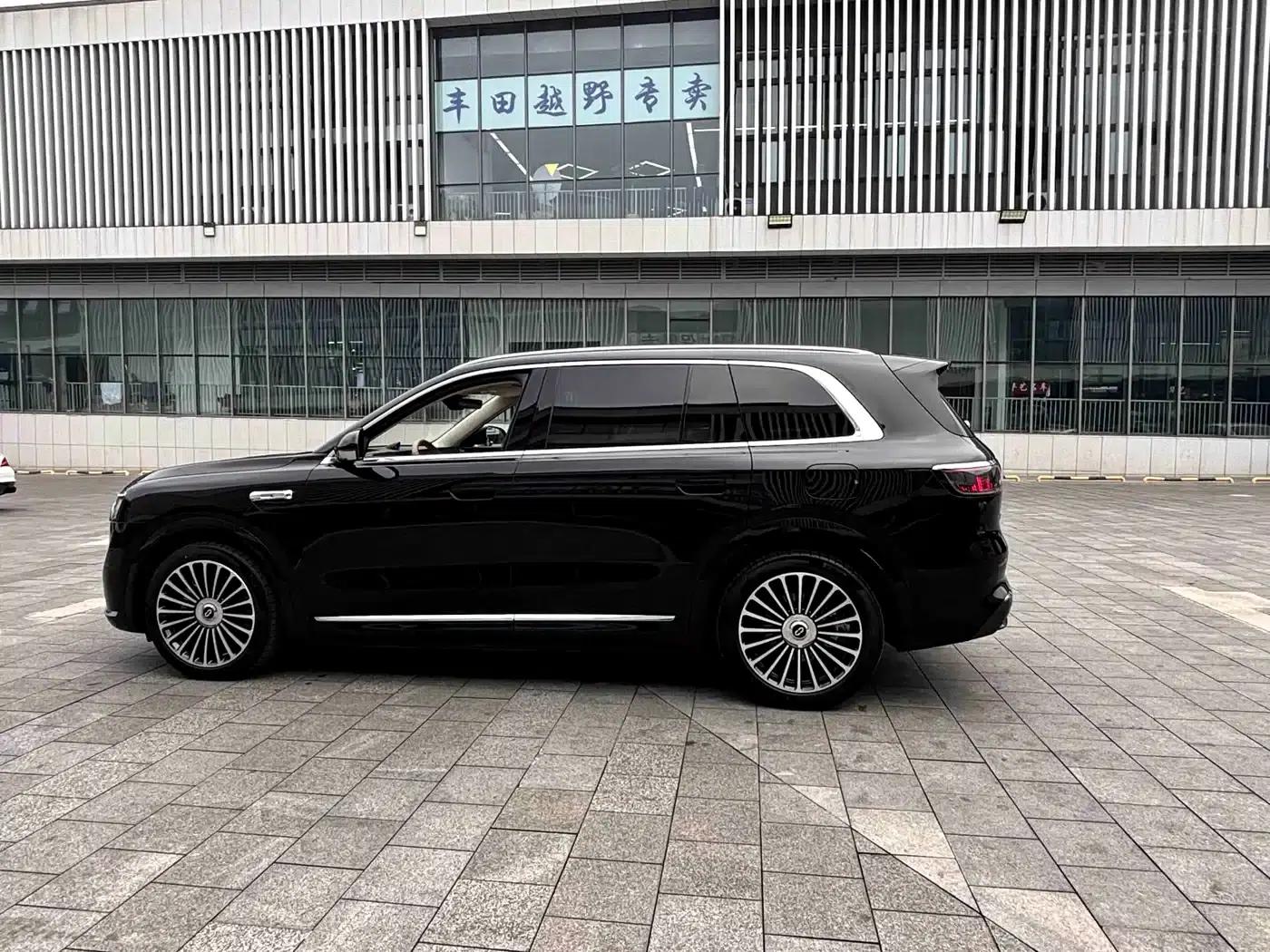 Wenjie M8 2025 Ultra Extended Range Edition (53.4kWh, 6-seater, 192-line LiDAR) — миниатюра 9
