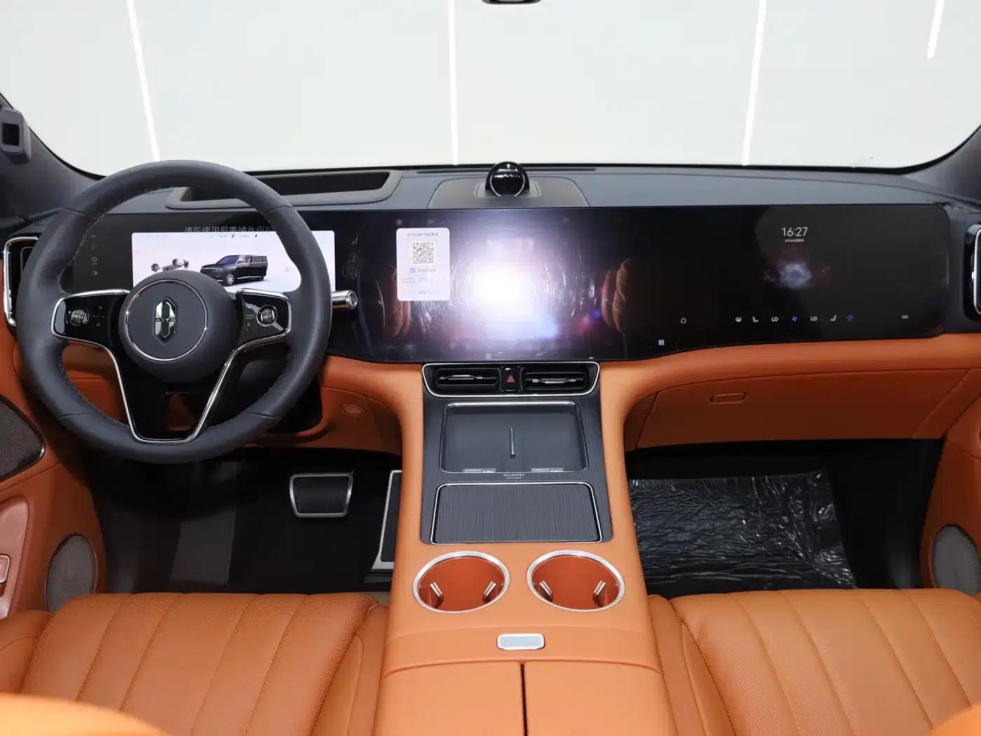 Wenjie M8 2025 Ultra Extended Range Edition (53.4kWh, 6-seater, 192-line LiDAR) — миниатюра 15