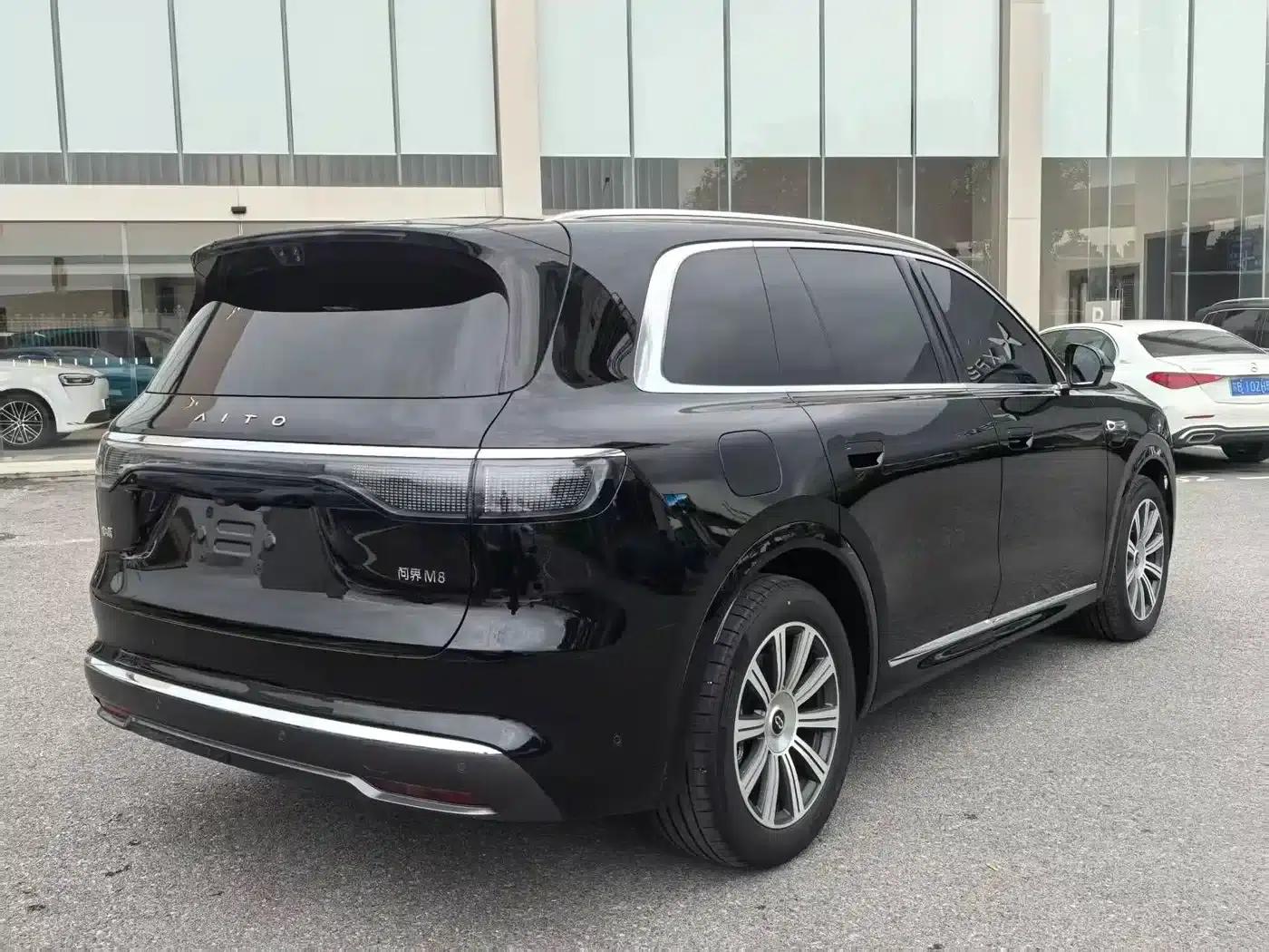 Wenjie M8 2025 Range Extended Max+ Version 53.4kWh 5-Seat Version (192-line LiDAR) — миниатюра 6