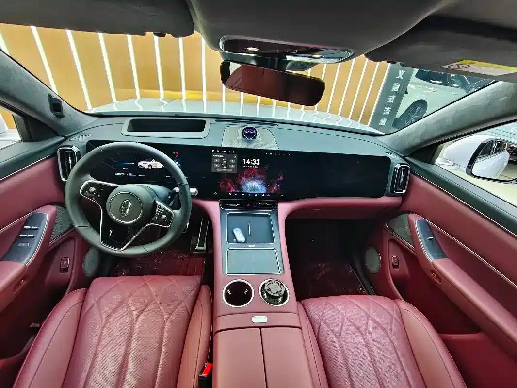 Wenjie M8 2025 Ultra Extended Range Edition (53.4kWh, 6-seater, 192-line LiDAR) — миниатюра 11