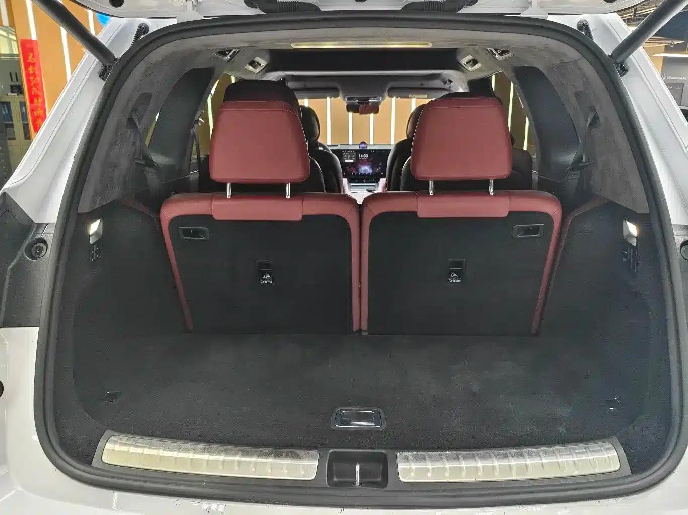 Wenjie M8 2025 Ultra Extended Range Edition (53.4kWh, 6-seater, 192-line LiDAR) — миниатюра 15