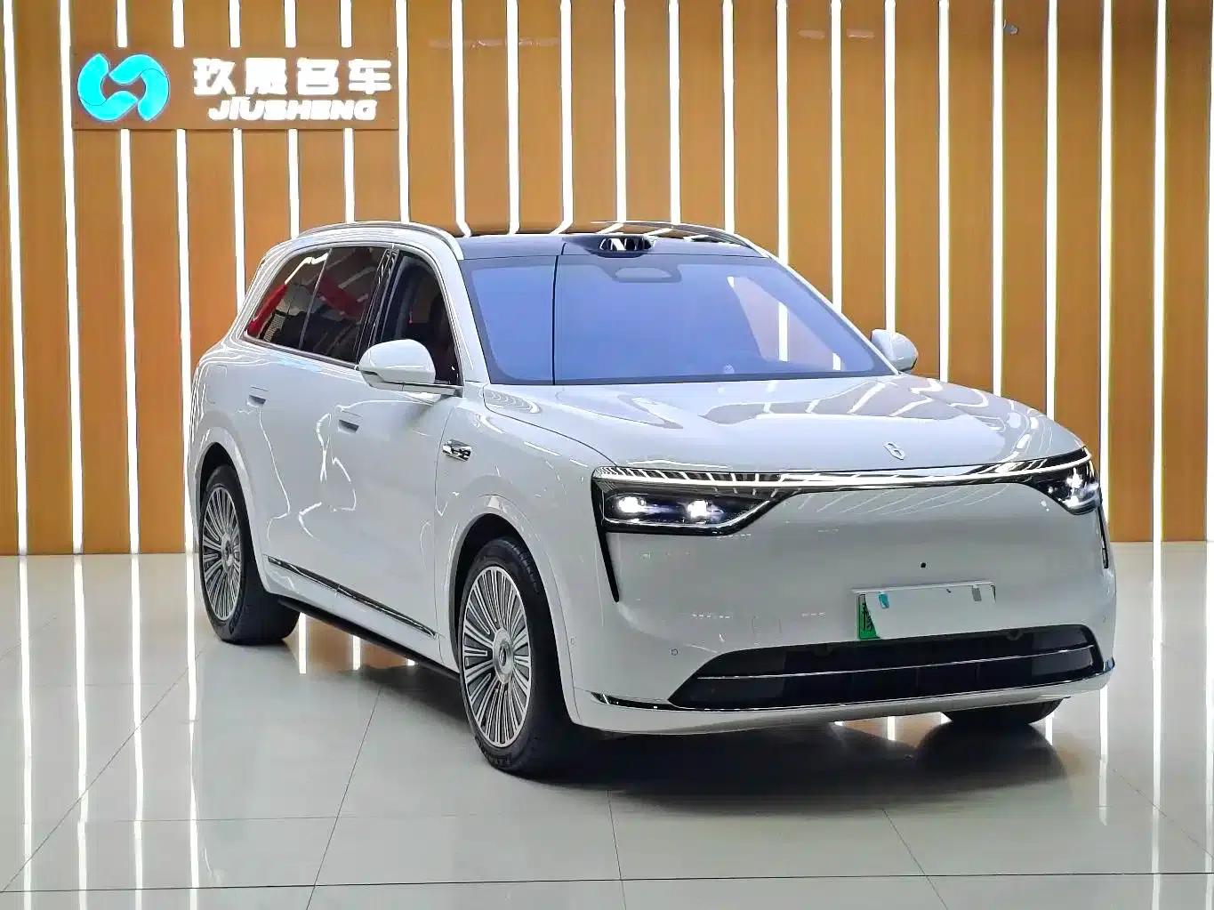 Wenjie M8 2025 Ultra Extended Range Edition (53.4kWh, 6-seater, 192-line LiDAR) — миниатюра 3