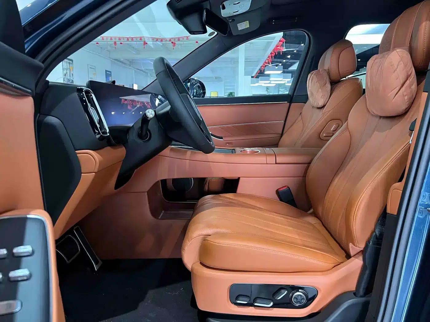 Wenjie M8 2025 Ultra Extended Range Edition (53.4kWh, 5-seater, 192-line LiDAR) — миниатюра 9