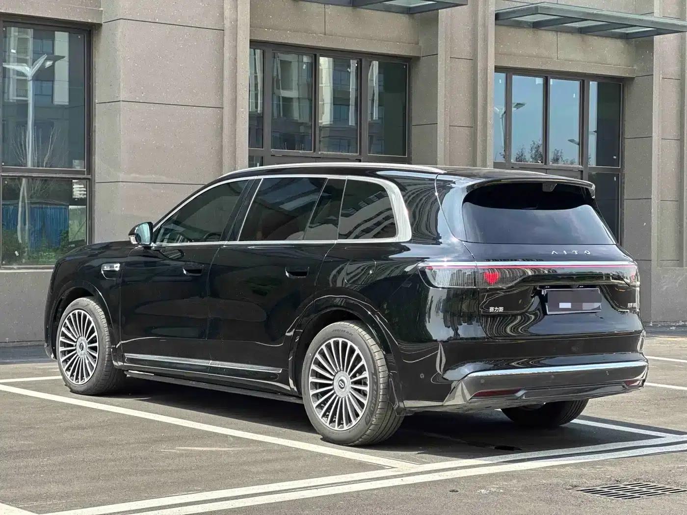 Wenjie M8 2025 Extended Range Max+ Version (53.4kWh, 5-seater, 192-line LiDAR) — миниатюра 7