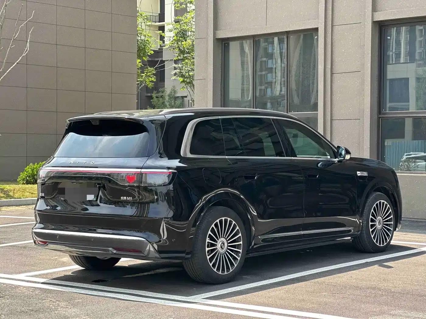 Wenjie M8 2025 Extended Range Max+ Version (53.4kWh, 5-seater, 192-line LiDAR) — миниатюра 9