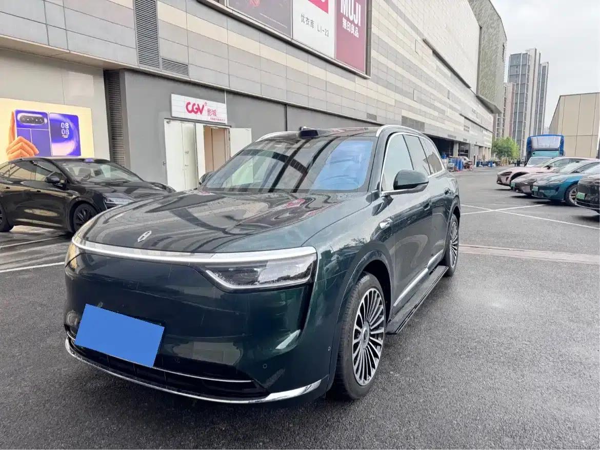 Wenjie M8 2025 Ultra Extended Range Edition (53.4kWh, 6-seater, 192-line LiDAR) — миниатюра 1