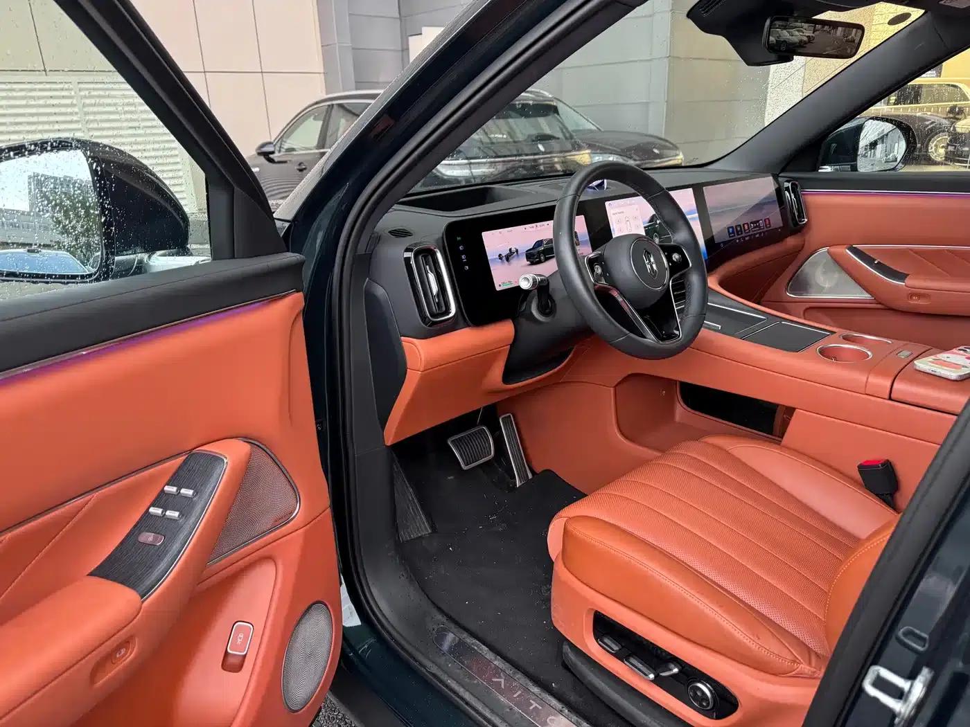 Wenjie M8 2025 Ultra Extended Range Edition (53.4kWh, 6-seater, 192-line LiDAR) — миниатюра 5
