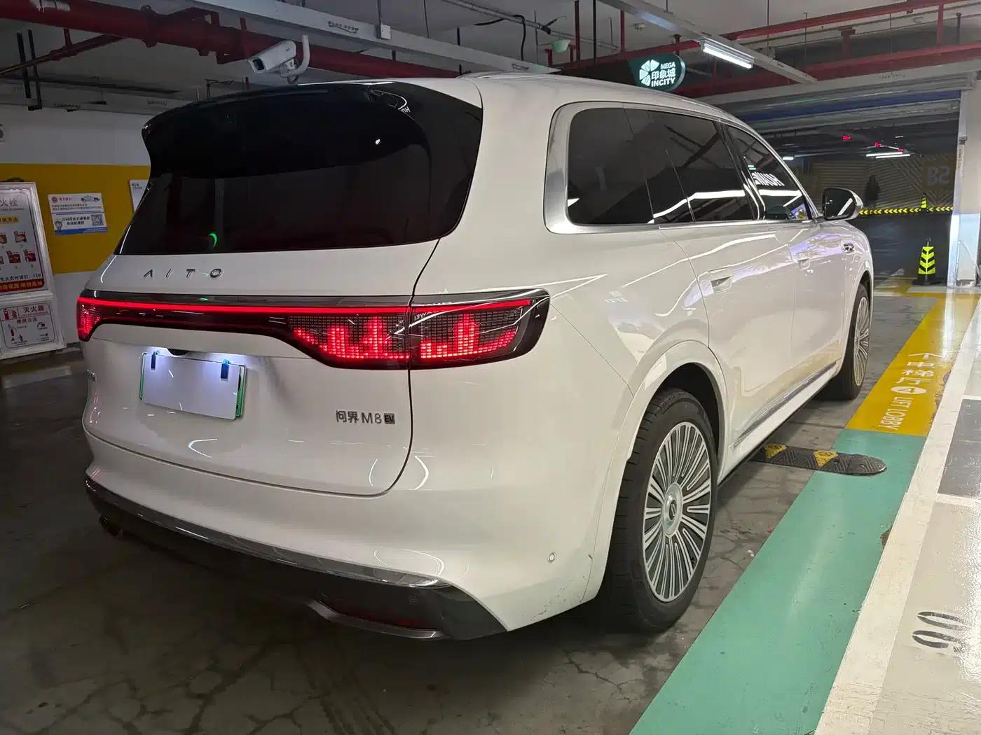 Wenjie M8 2025 Pure Electric Max+ Six-Seat Long Range Version (192-line LiDAR) — миниатюра 2
