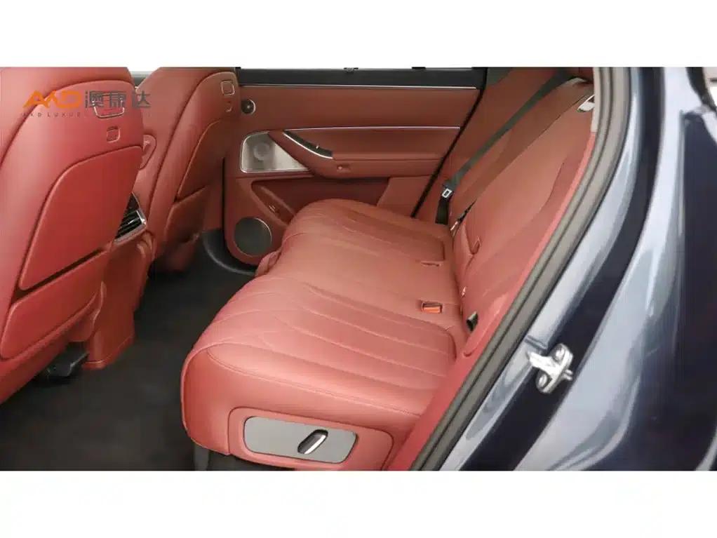 Wenjie M8/1.5T/2025/Range Extended Ultra Edition, 53.4kWh, 5 seats (192-line LiDAR) — миниатюра 7