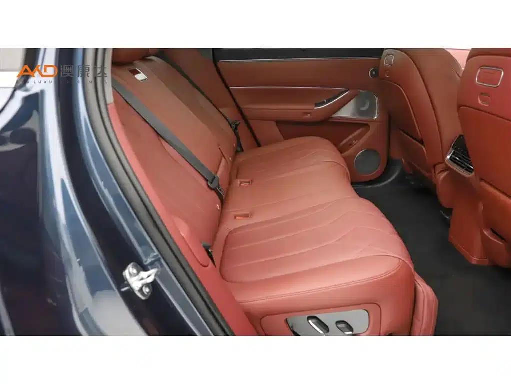 Wenjie M8/1.5T/2025/Range Extended Ultra Edition, 53.4kWh, 5 seats (192-line LiDAR) — миниатюра 8