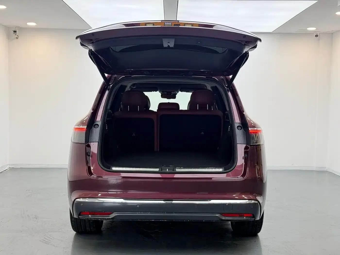 Wenjie M8 2025 Ultra Extended Range Edition (53.4kWh, 5-seater, 192-line LiDAR) — миниатюра 13