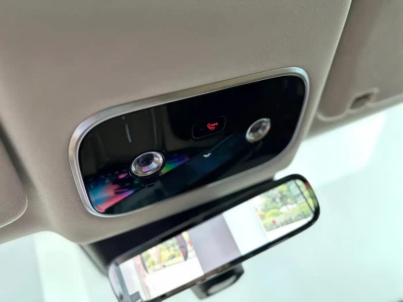 Wenjie M8 2025 Ultra Extended Range Edition (53.4kWh, 6-seater, 192-line LiDAR) — миниатюра 18