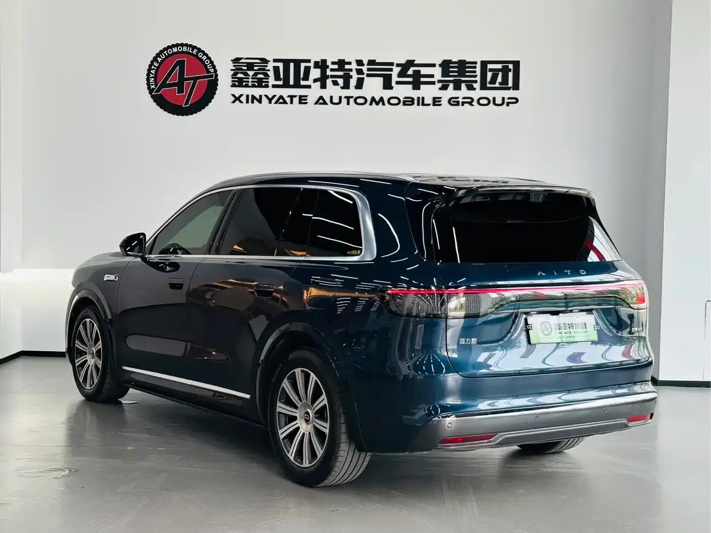 Wenjie M8 2025 Ultra Extended Range Edition (53.4kWh, 6-seater, 192-line LiDAR) — миниатюра 5