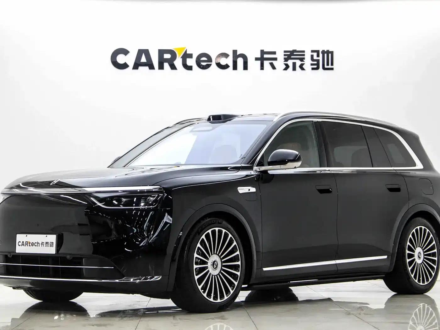 Wenjie M8 2025 Extended Range Ultra Edition 53.4kWh 5-Seat Version (192-line LiDAR) — миниатюра 17
