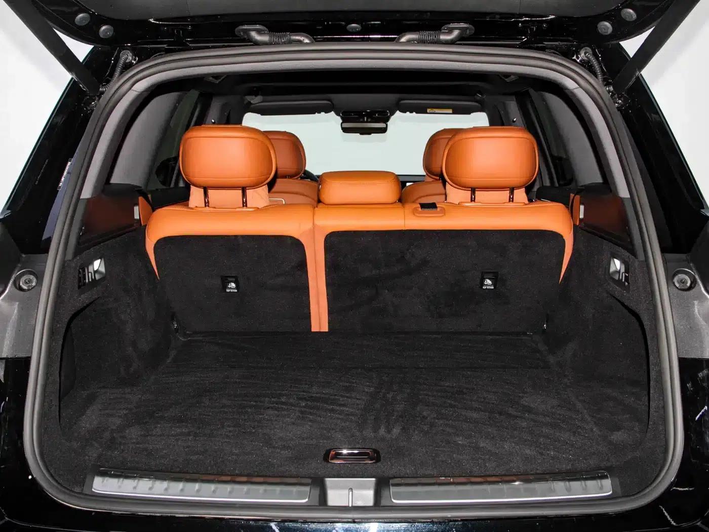 Wenjie M8 2025 Extended Range Ultra Edition 53.4kWh 5-Seat Version (192-line LiDAR) — миниатюра 34