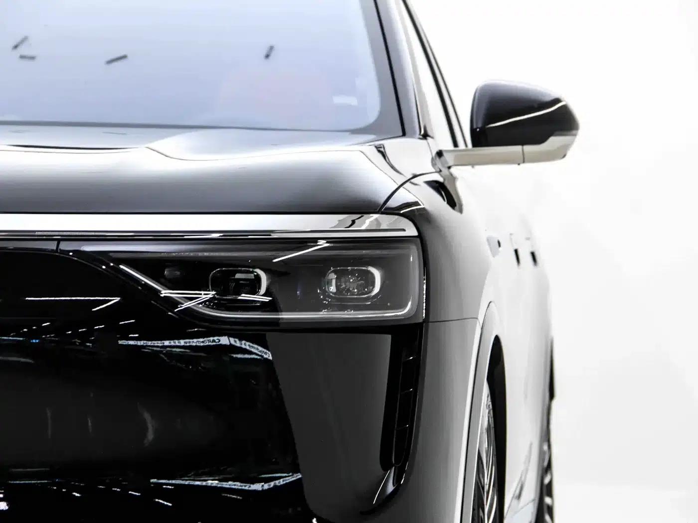 Wenjie M8 2025 Extended Range Ultra Edition 53.4kWh 5-Seat Version (192-line LiDAR) — миниатюра 5
