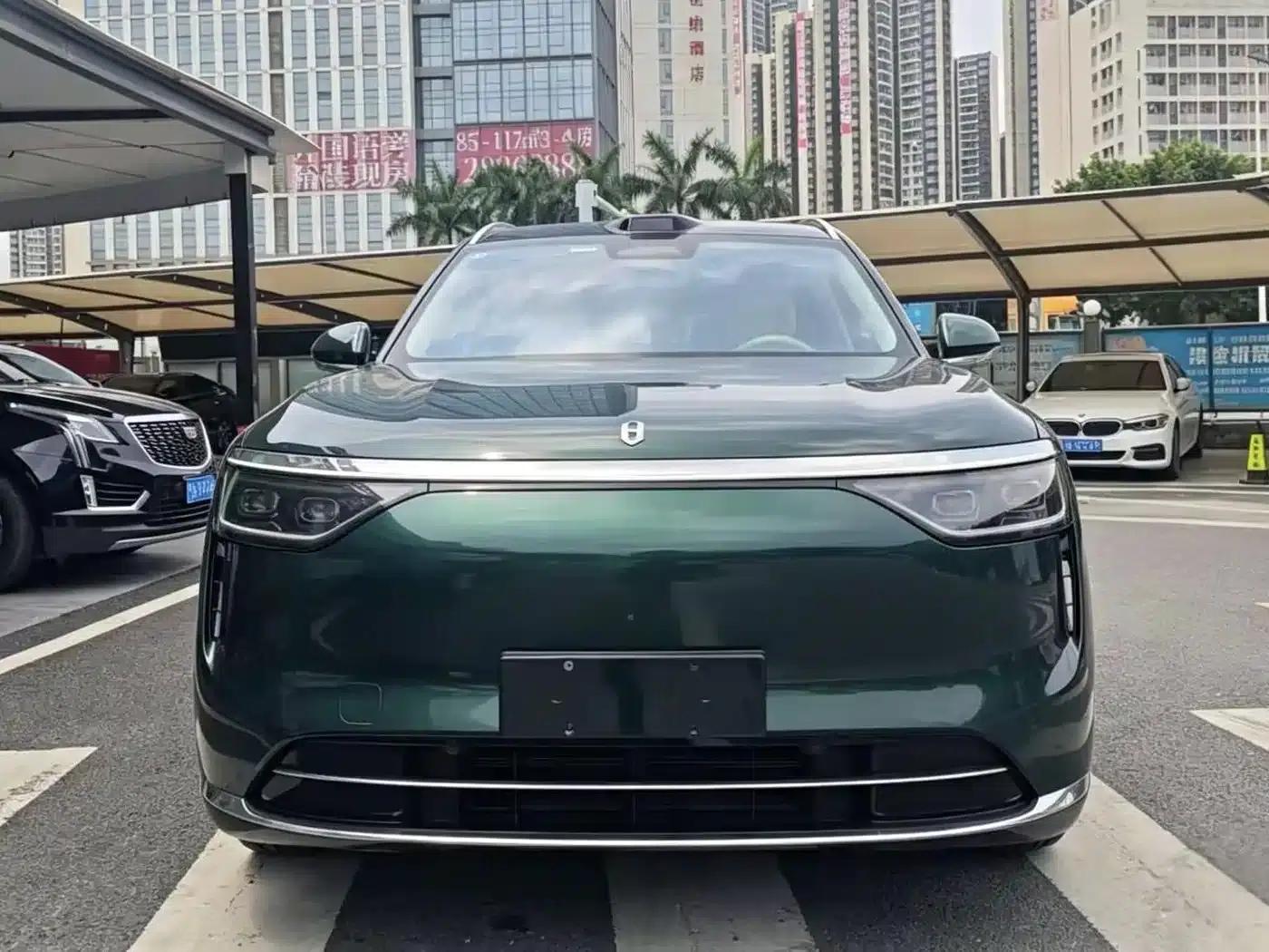 Wenjie M8 2025 Range Extended Ultra Edition 53.4kWh 6-Seat Version (192-line LiDAR) — миниатюра 2