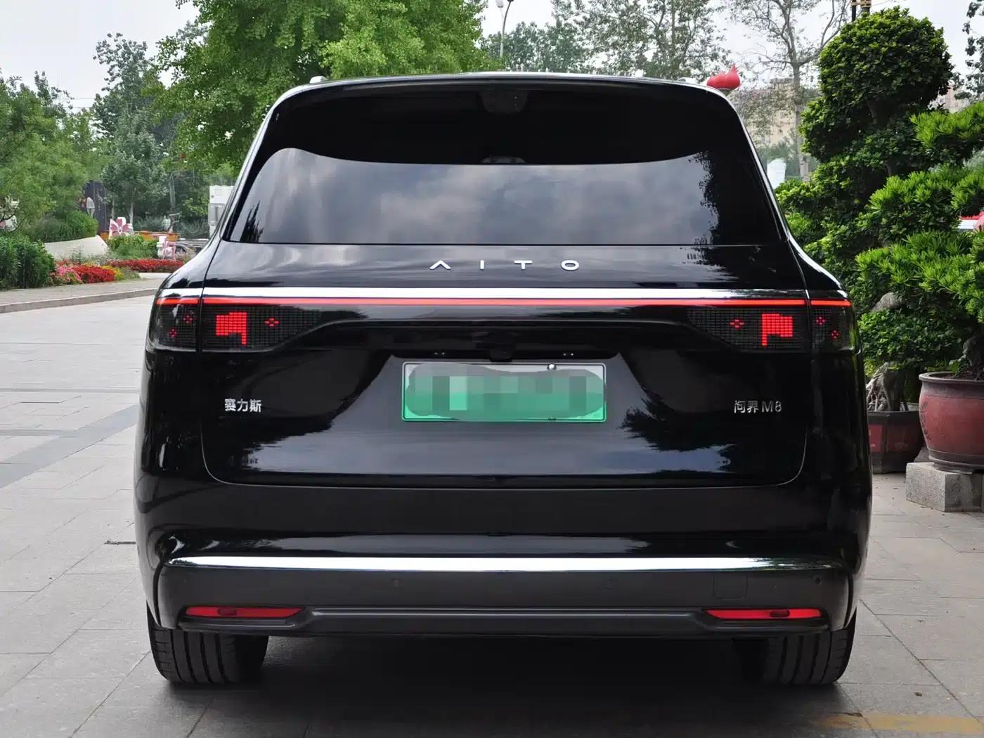 Wenjie M8 2025 Extended Range Max Edition 37kWh 5-Seat Version (192-line LiDAR) — миниатюра 5