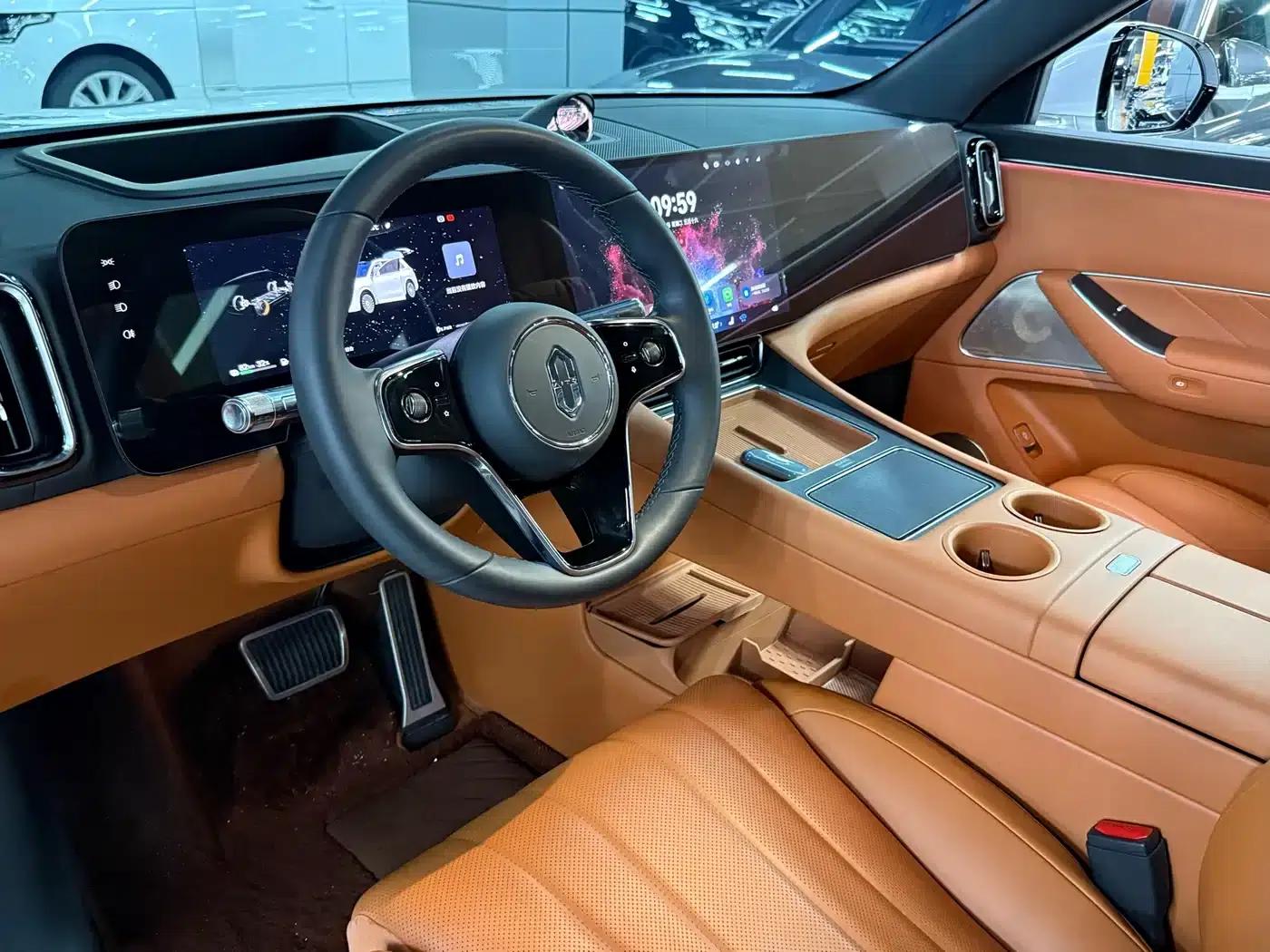 Wenjie M8 2025 Extended Range Max+ Version (53.4kWh, 6-seater, 192-line LiDAR) — миниатюра 9