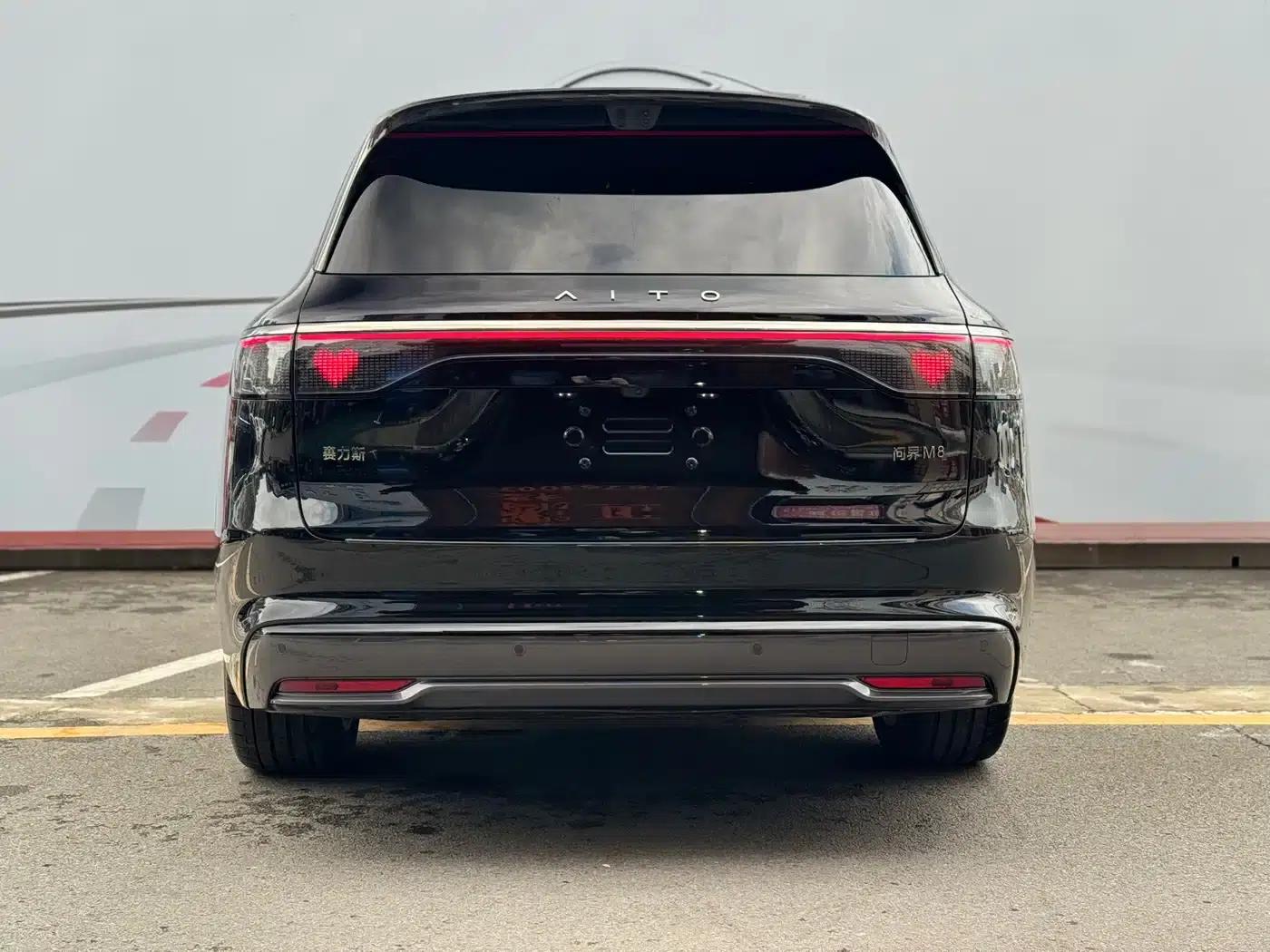 Wenjie M8 2025 Extended Range Max+ Version (53.4kWh, 6-seater, 192-line LiDAR) — миниатюра 5