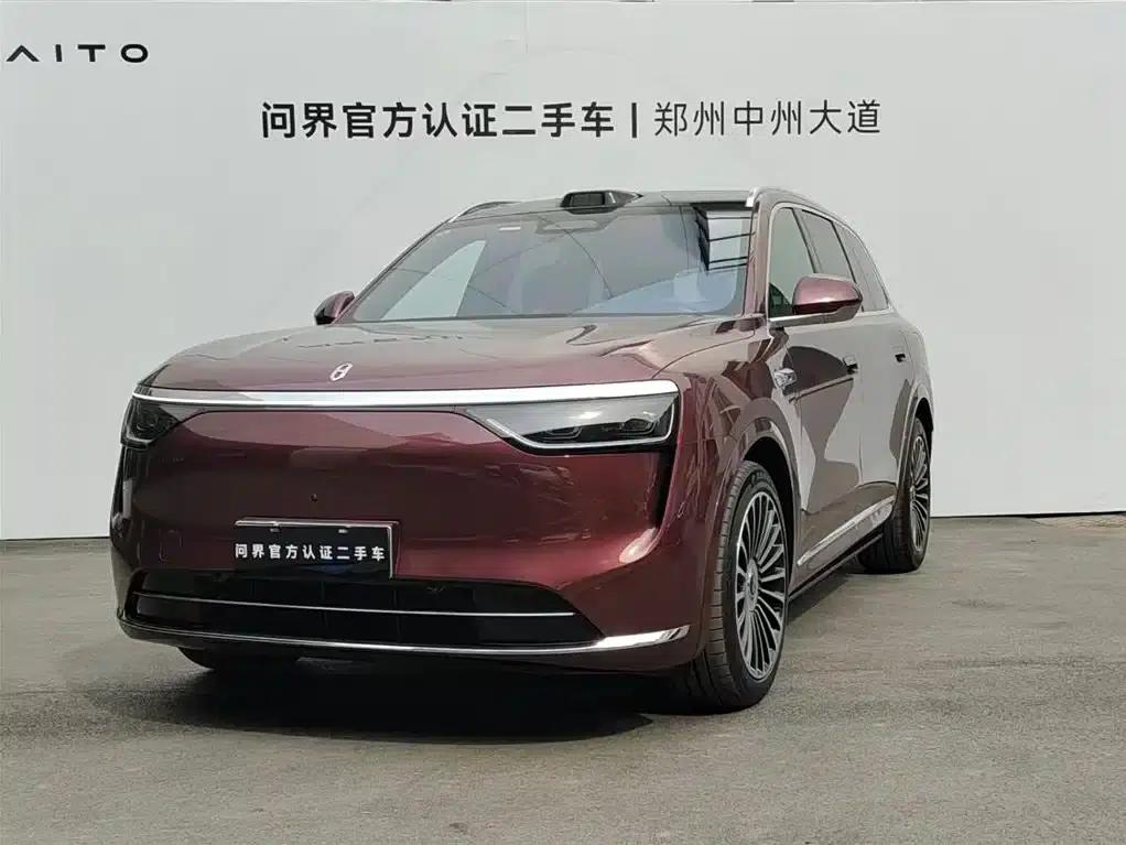 Wenjie M8 2025 Extended Range Ultra Edition 53.4kWh 5-Seat Version (192-line LiDAR) — миниатюра 1