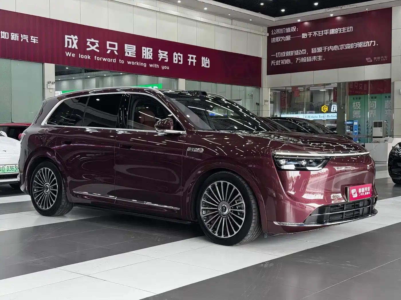 Wenjie M8 2025 Extended Range Ultra Edition 53.4kWh 5-Seat Version (192-line LiDAR) — миниатюра 3