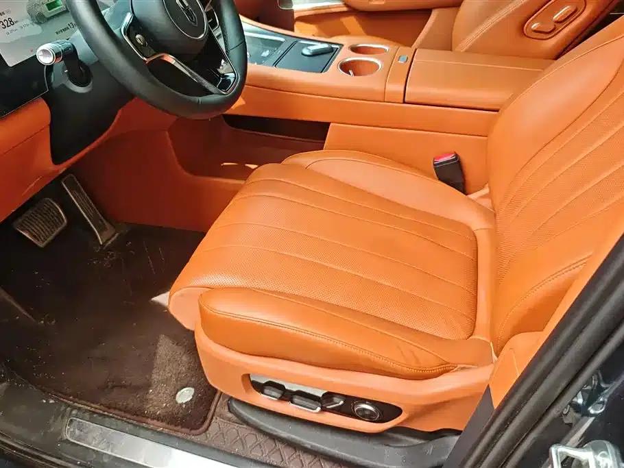 Wenjie M8 2025 Range Extended Ultra Edition 53.4kWh 6-Seat Version (192-line LiDAR) — миниатюра 9