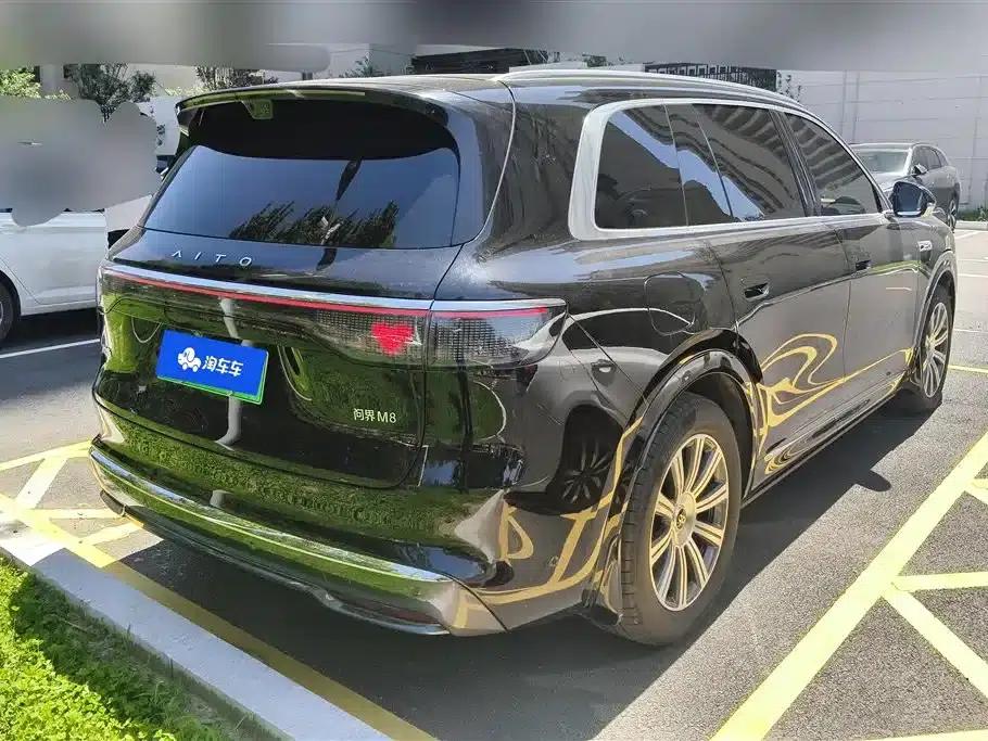 Wenjie M8 2025 Range Extended Max+ Version 53.4kWh 5-Seat Version (192-line LiDAR) — миниатюра 3