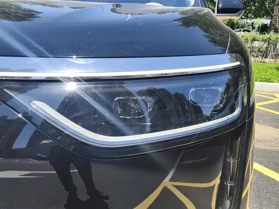 Wenjie M8 2025 Range Extended Max+ Version 53.4kWh 5-Seat Version (192-line LiDAR) — миниатюра 5
