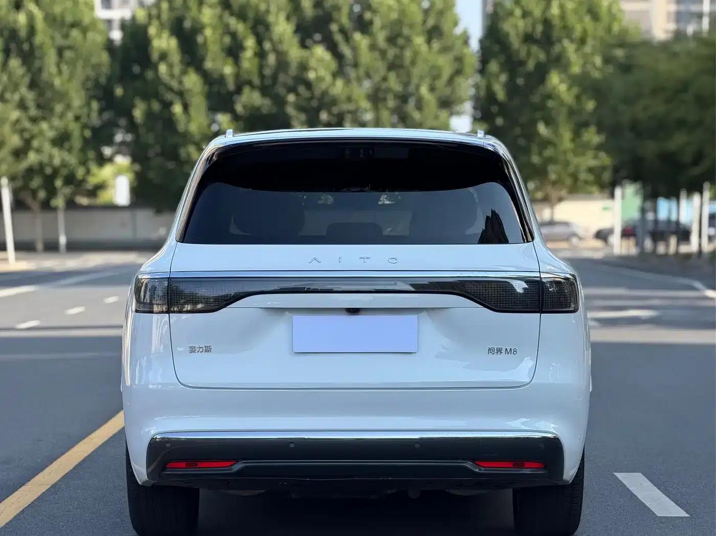 Wenjie M8 2025 Extended Range Max+ Version (53.4kWh, 5-seater, 192-line LiDAR) — миниатюра 5