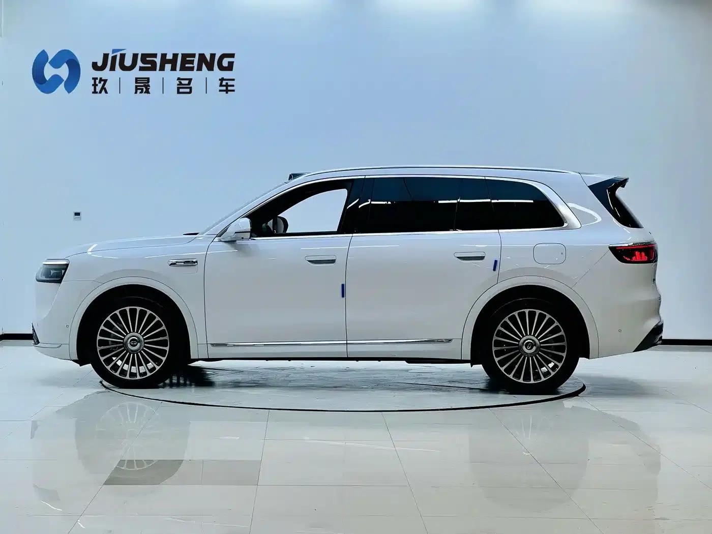 Wenjie M8 2025 Extended Range Max+ Version (53.4kWh, 6-seater, 192-line LiDAR) — миниатюра 4