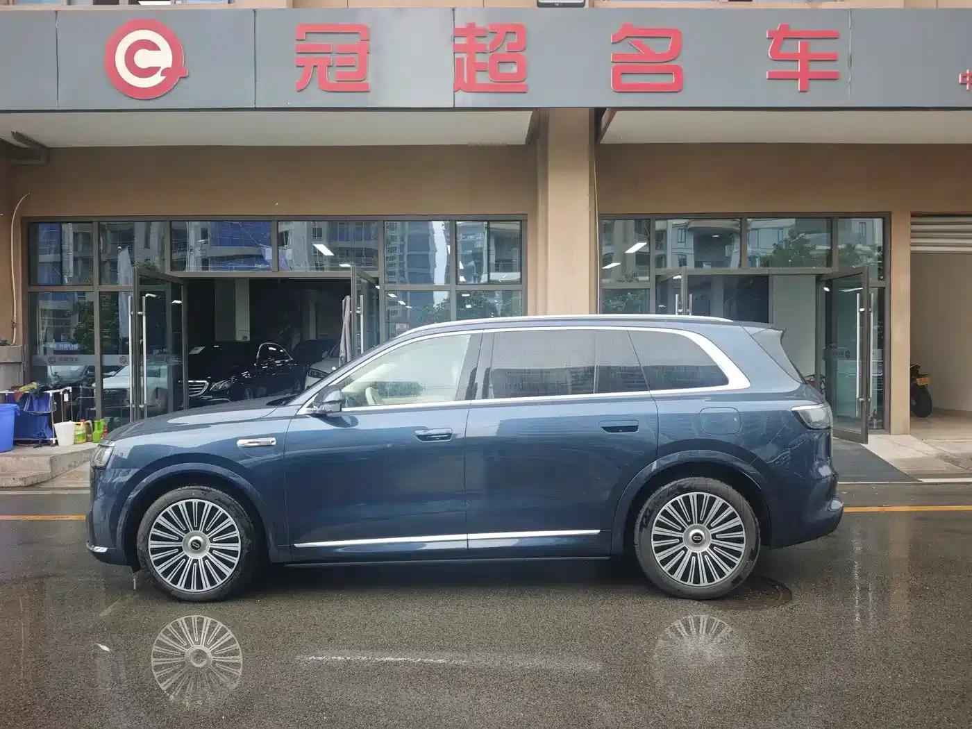 Wenjie M8 2025 Range Extended Ultra Edition 53.4kWh 6-Seat Version (192-line LiDAR) — миниатюра 7