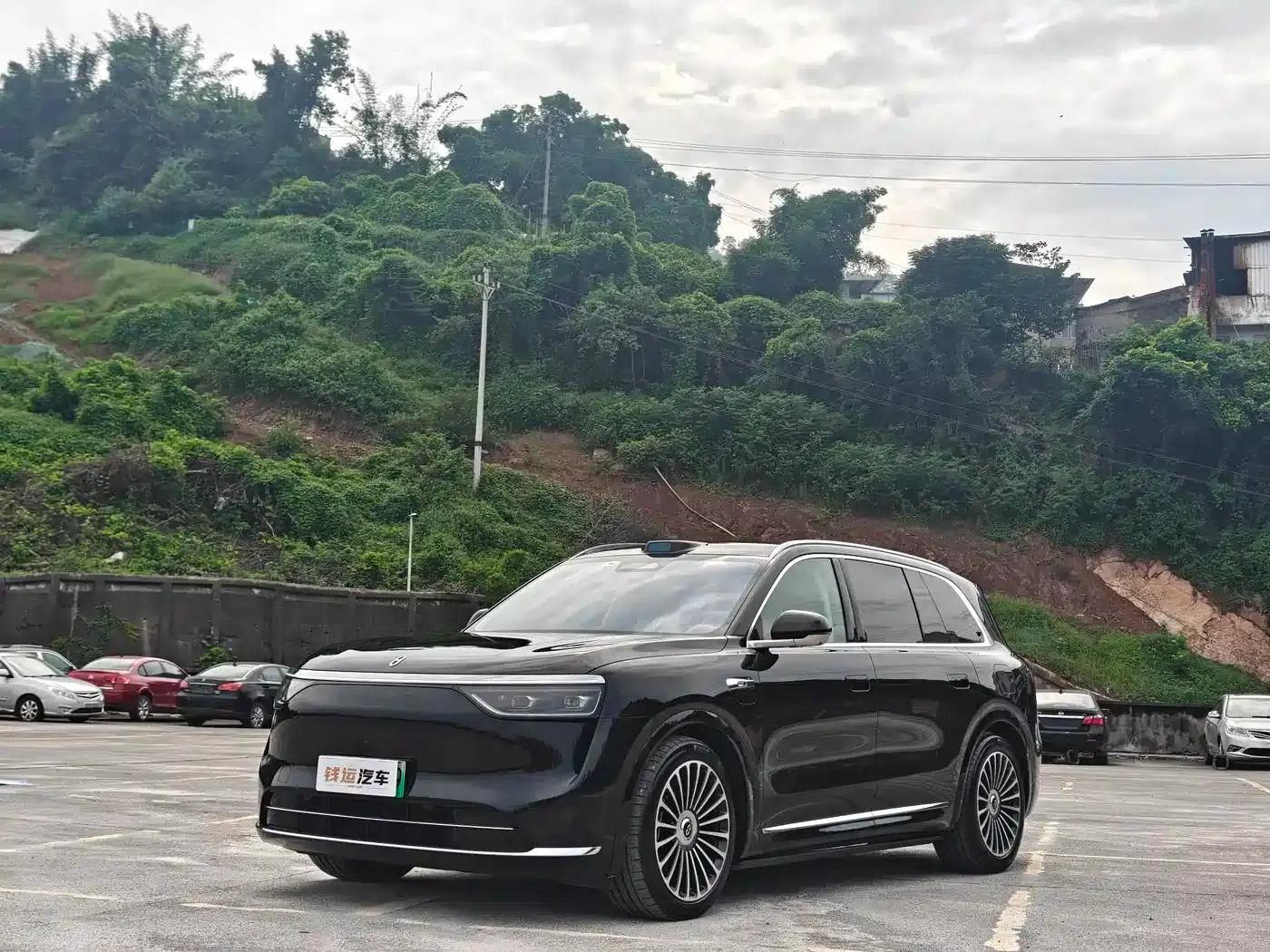 Wenjie M8 2025 Ultra Extended Range Edition (53.4kWh, 6-seater, 192-line LiDAR) — миниатюра 1