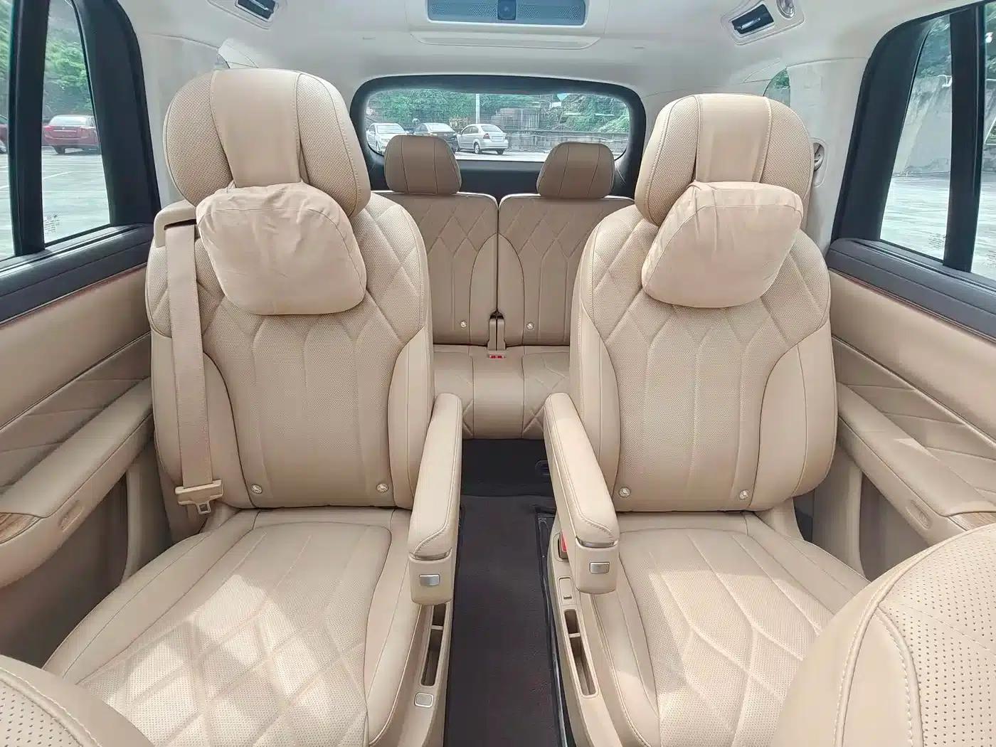 Wenjie M8 2025 Ultra Extended Range Edition (53.4kWh, 6-seater, 192-line LiDAR) — миниатюра 14