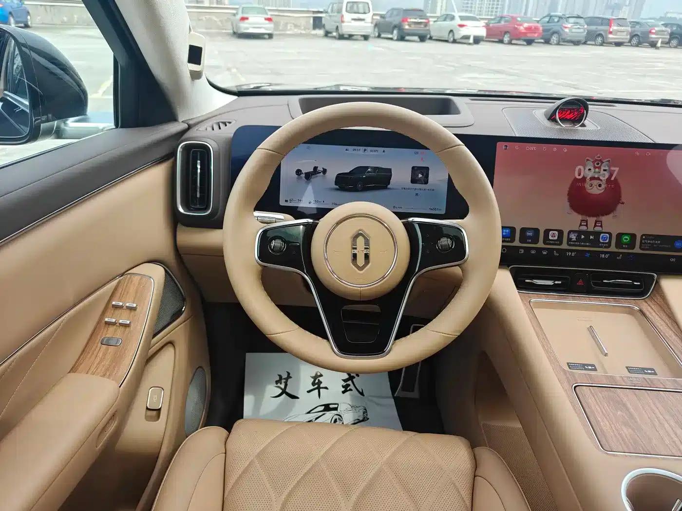 Wenjie M8 2025 Ultra Extended Range Edition (53.4kWh, 6-seater, 192-line LiDAR) — миниатюра 18