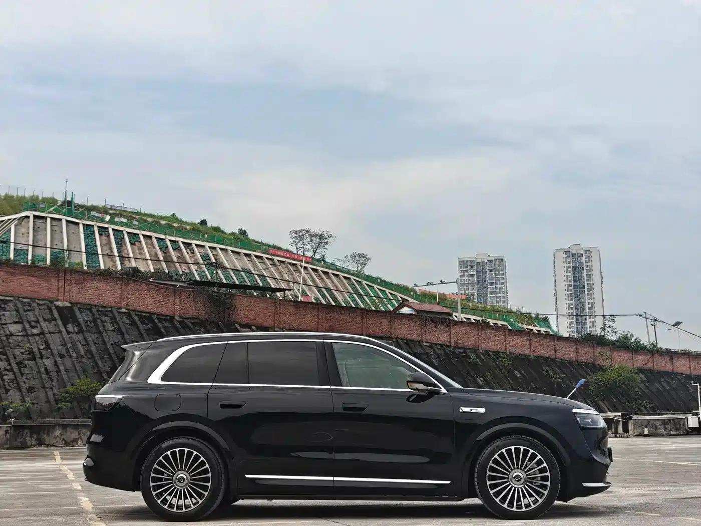 Wenjie M8 2025 Ultra Extended Range Edition (53.4kWh, 6-seater, 192-line LiDAR) — миниатюра 4
