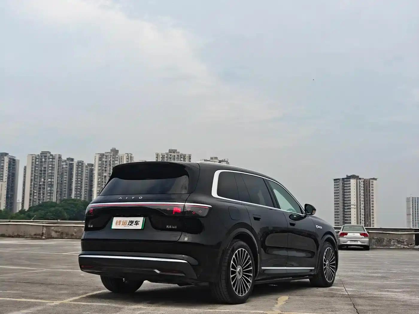 Wenjie M8 2025 Ultra Extended Range Edition (53.4kWh, 6-seater, 192-line LiDAR) — миниатюра 5