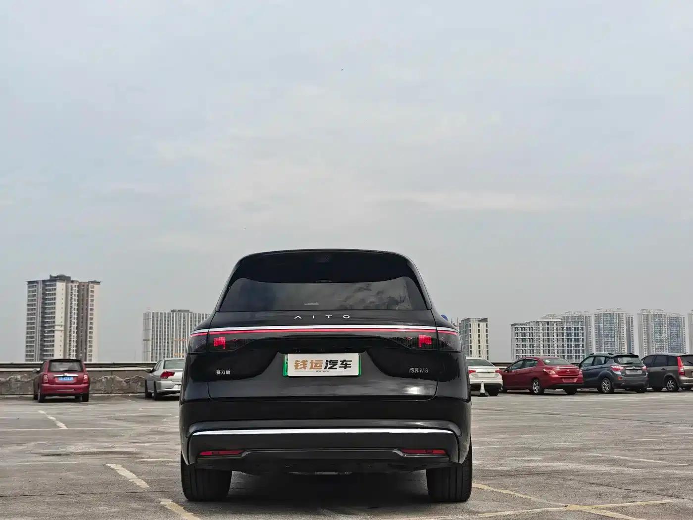 Wenjie M8 2025 Ultra Extended Range Edition (53.4kWh, 6-seater, 192-line LiDAR) — миниатюра 6