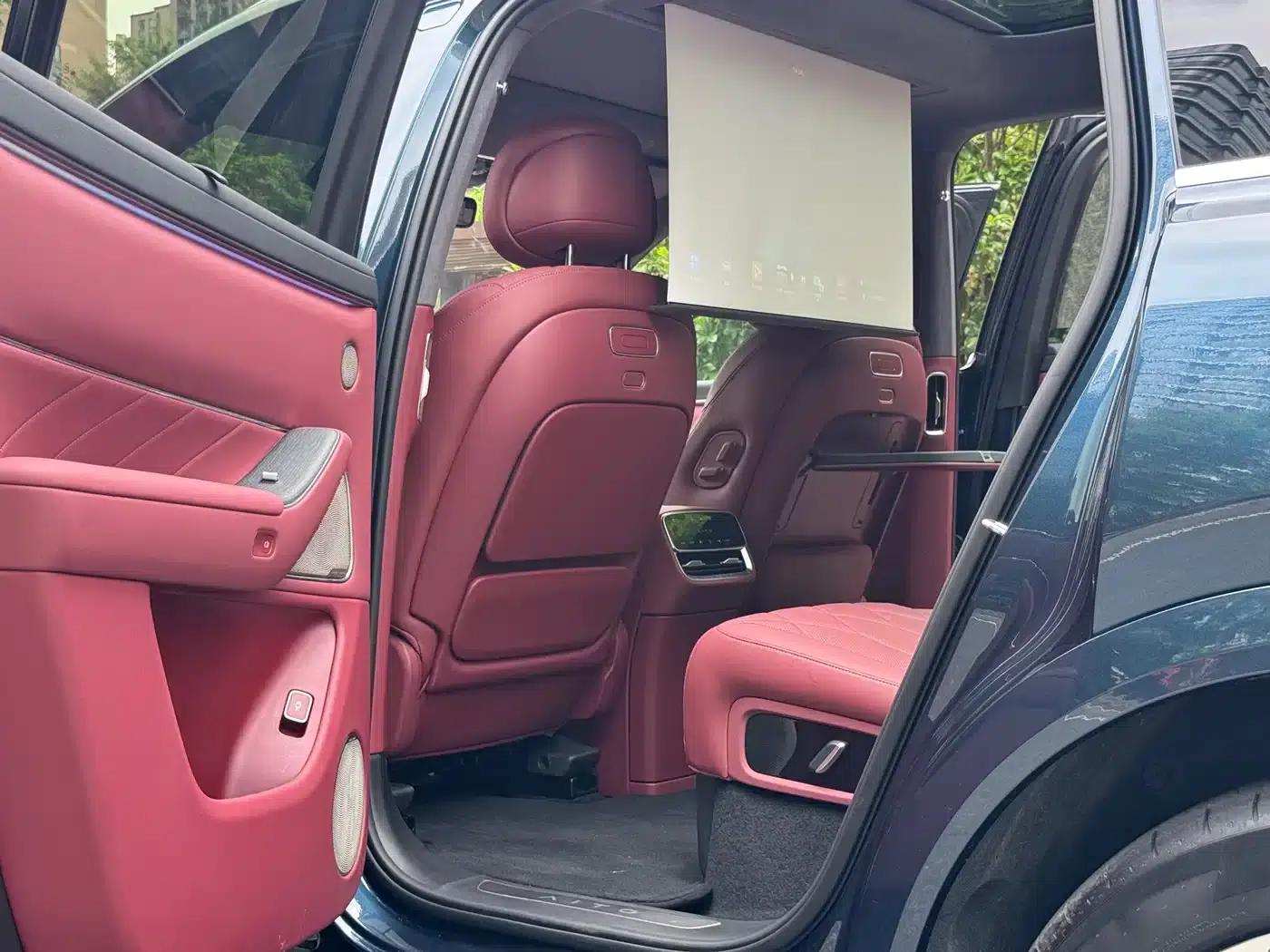 Wenjie M8 2025 Ultra Extended Range Edition (53.4kWh, 5-seater, 192-line LiDAR) — миниатюра 9