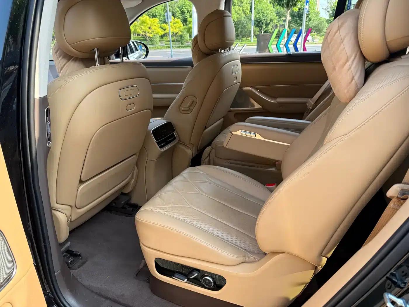 Wenjie M8 2025 Ultra Extended Range Edition (53.4kWh, 6-seater, 192-line LiDAR) — миниатюра 8