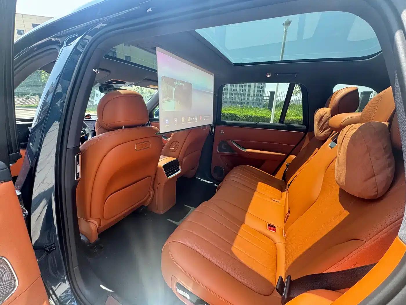 Wenjie M8 2025 Extended Range Ultra Edition 53.4kWh 5-Seat Version (192-line LiDAR) — миниатюра 8