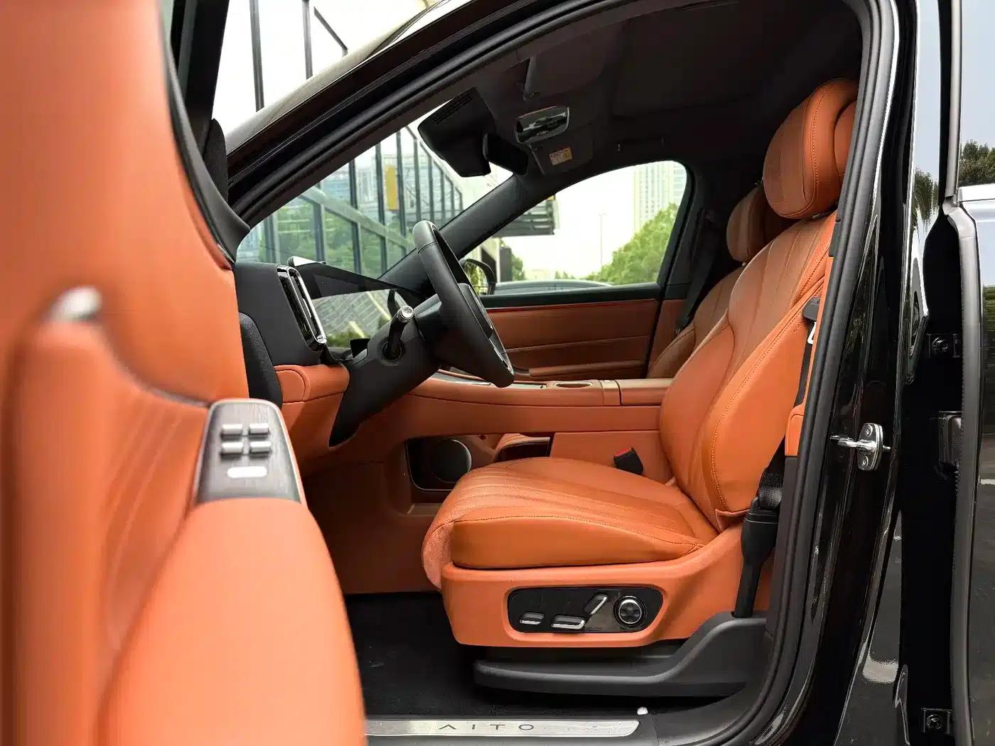 Wenjie M8 2025 Range Extended Max+ Version 53.4kWh 5-Seat Version (192-line LiDAR) — миниатюра 11