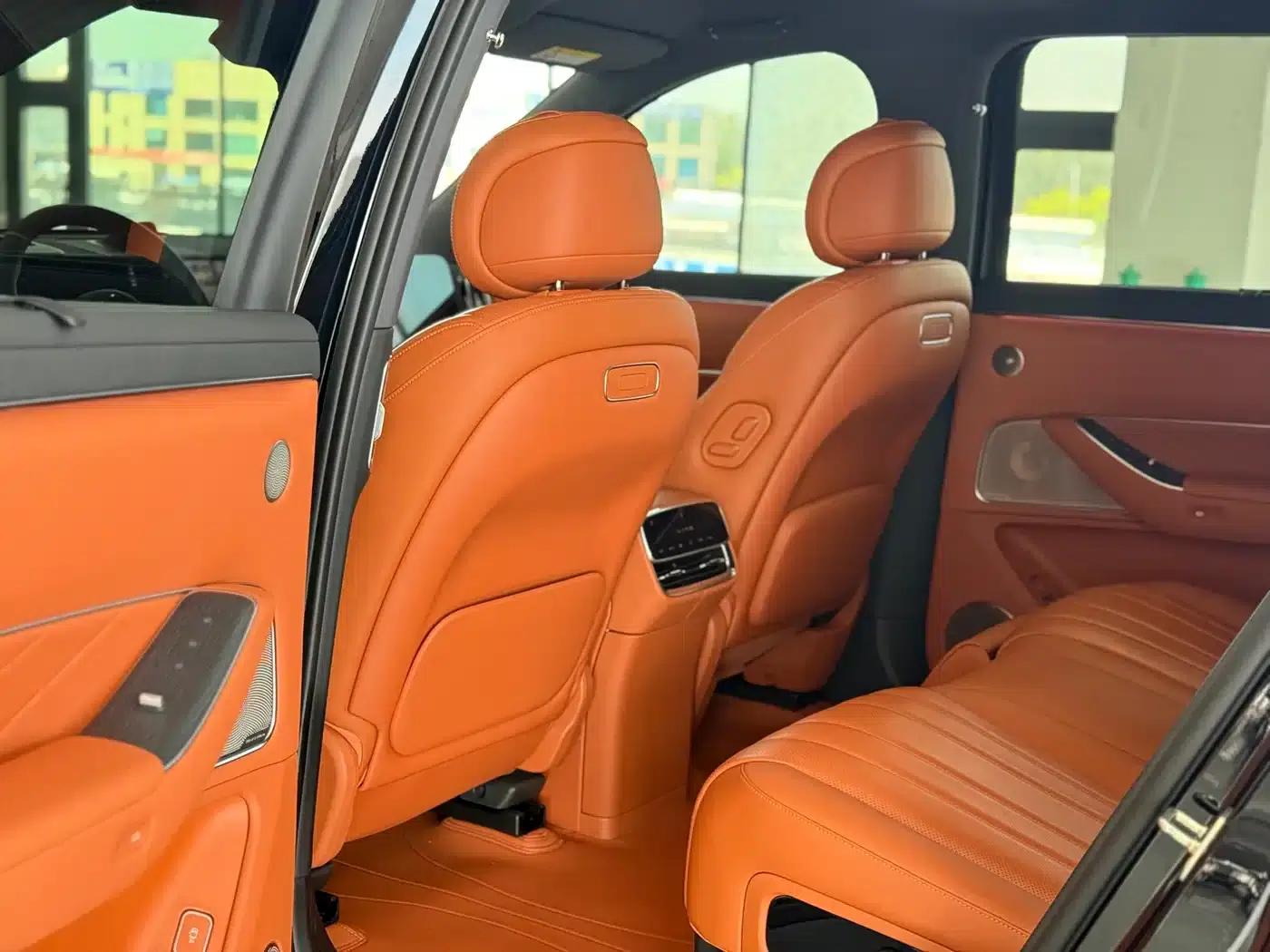 Wenjie M8 2025 Extended Range Max+ Version (53.4kWh, 5-seater, 192-line LiDAR) — миниатюра 4